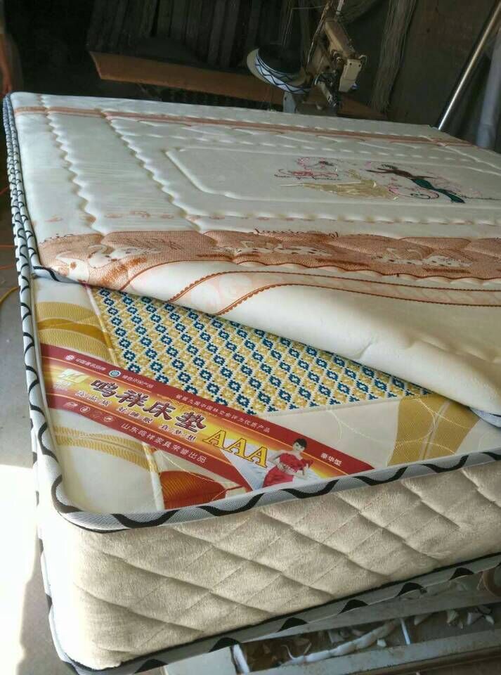 鸣祥床垫